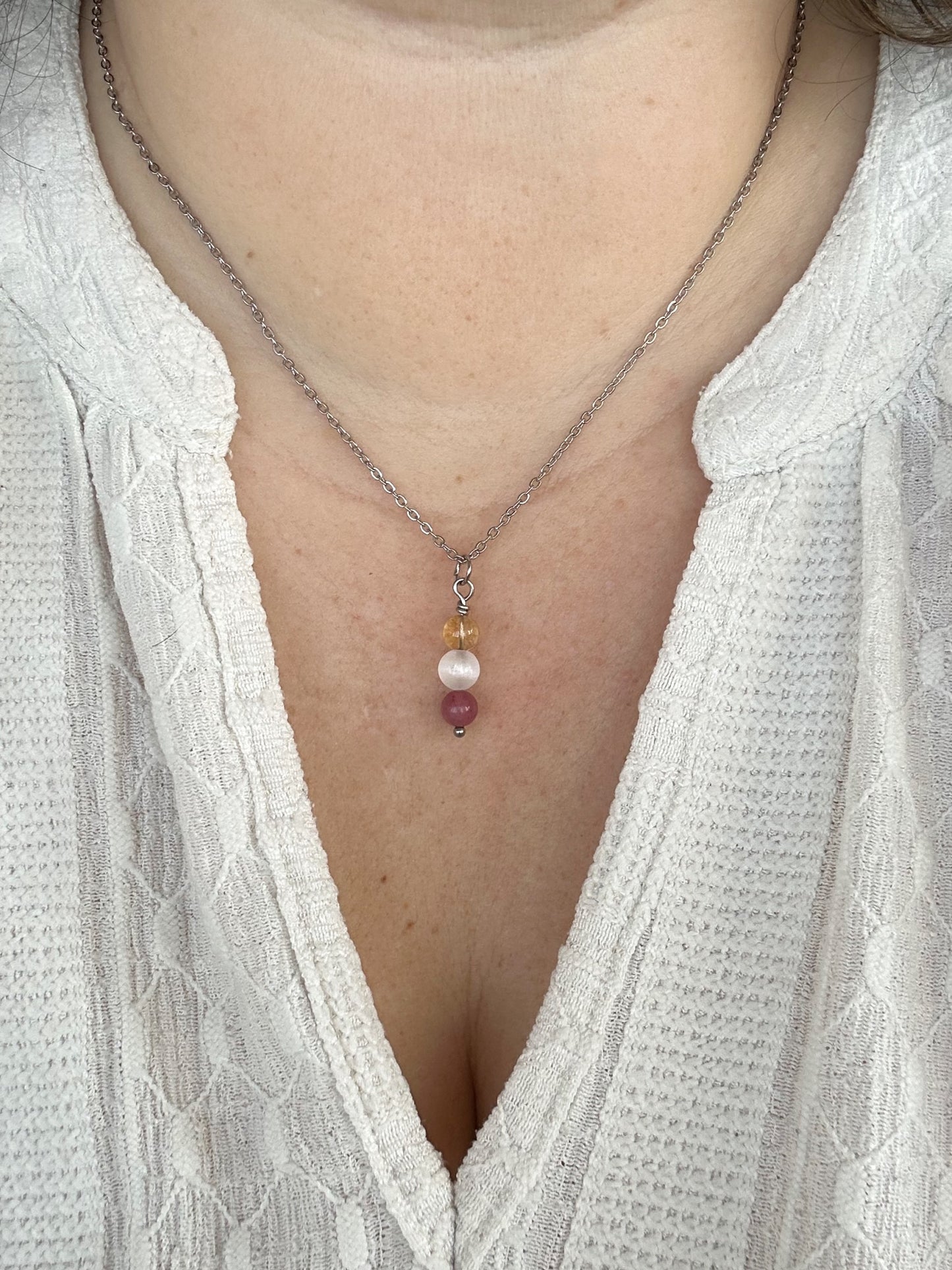 Kette Freude mit Citrin, Selenit und Rhodochrosit