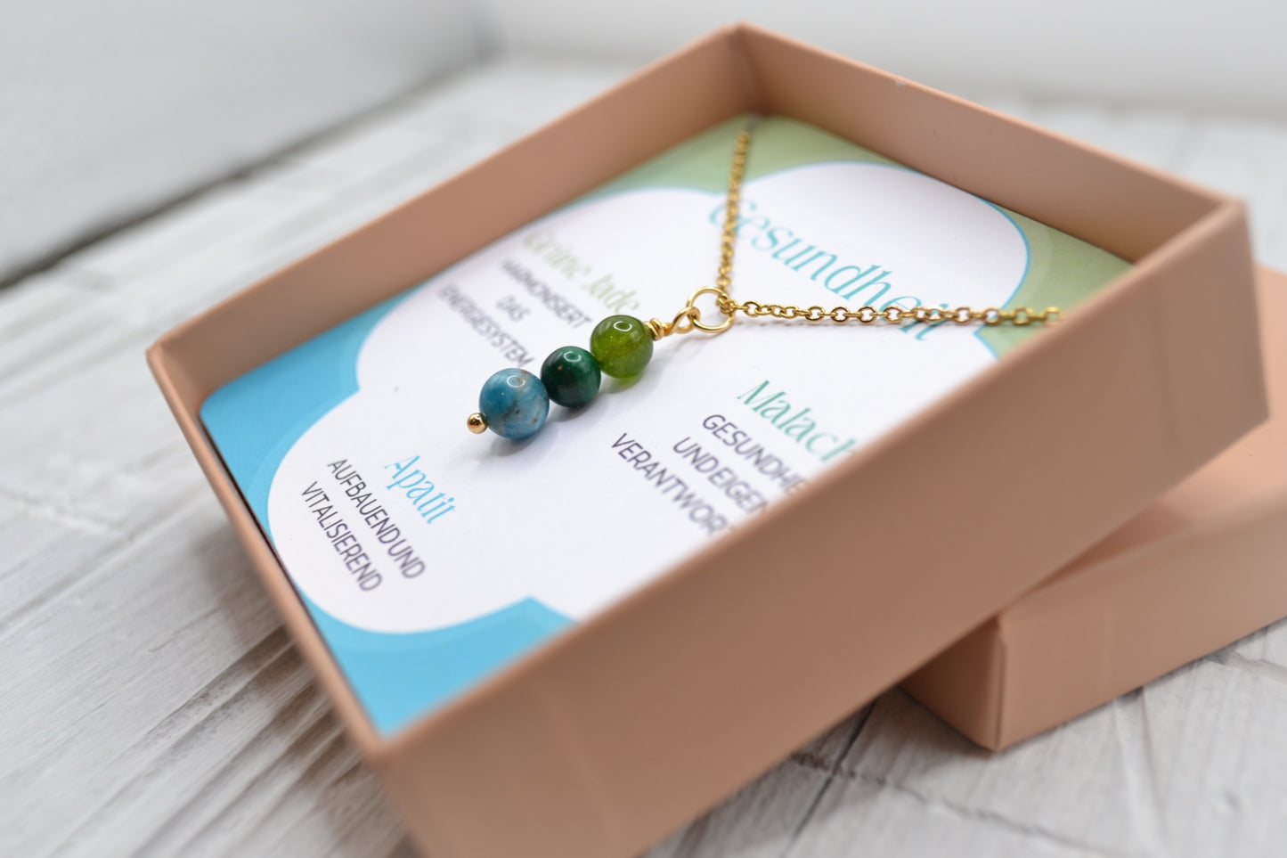 Kette Gesundheit mit Grüner Jade, Malachit und Apatit