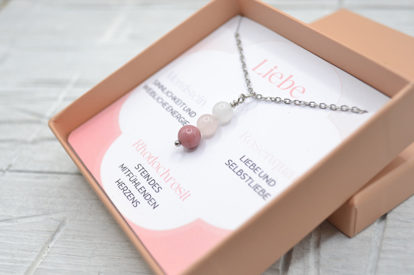 Kette Liebe mit Mondstein, Rosenquarz und Rhodochrosit