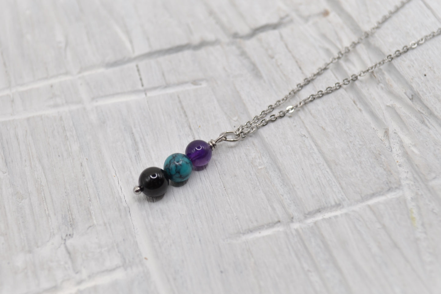 Kette Schutz mit Amethyst, Türkis und schwarzem Turmalin