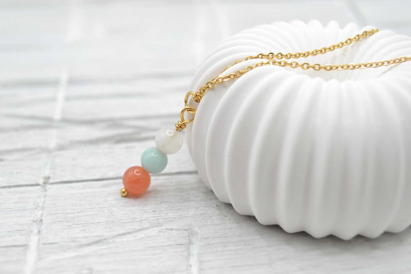 Kette Schwangerschaft mit Mondstein, Amazonit und Aprikosen-Achat