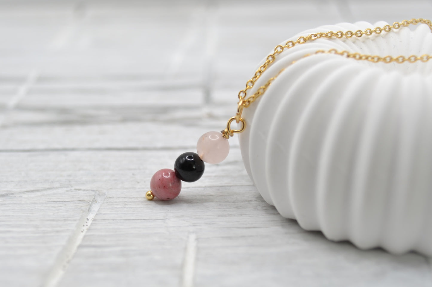 Kette Selbstliebe mit Rosenquarz, Turmalin und Rhodonit
