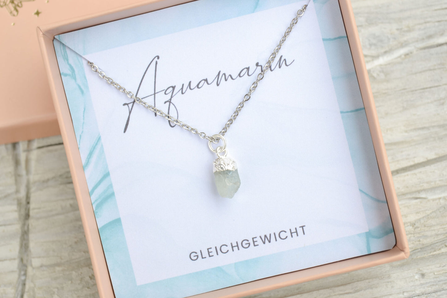 Kette mit Aquamarin Anhänger