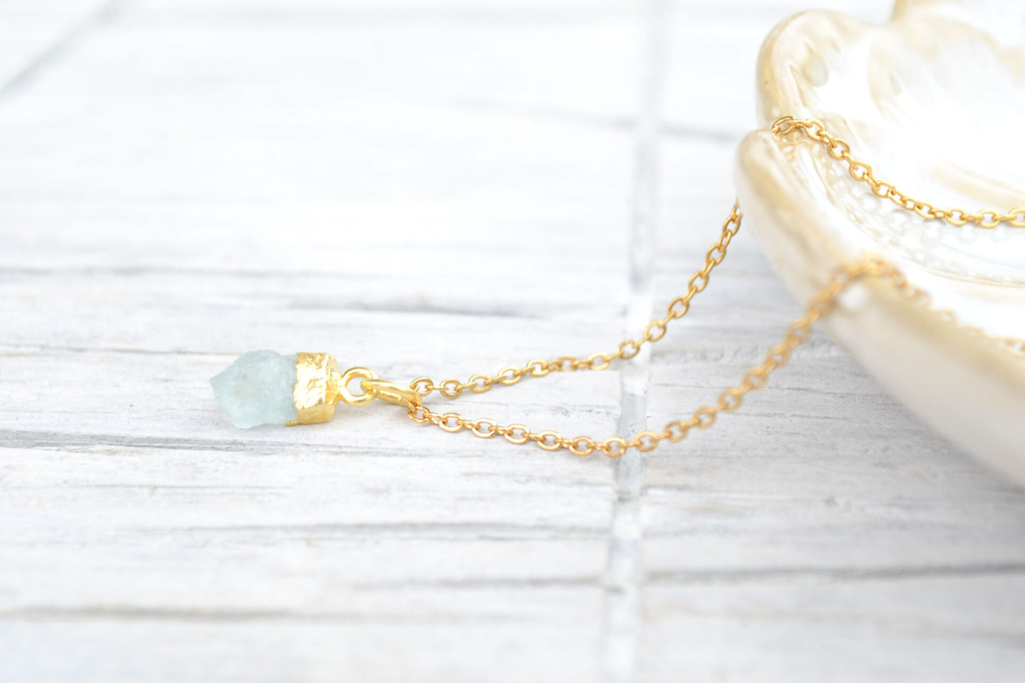 Kette mit Aquamarin Anhänger