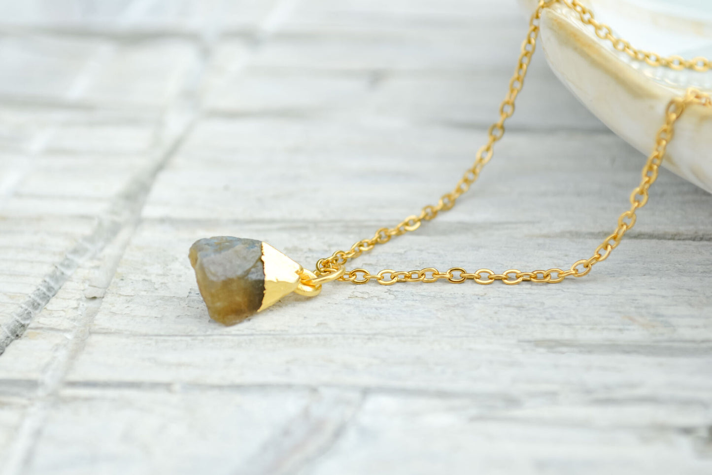 Kette mit Labradorit Anhänger