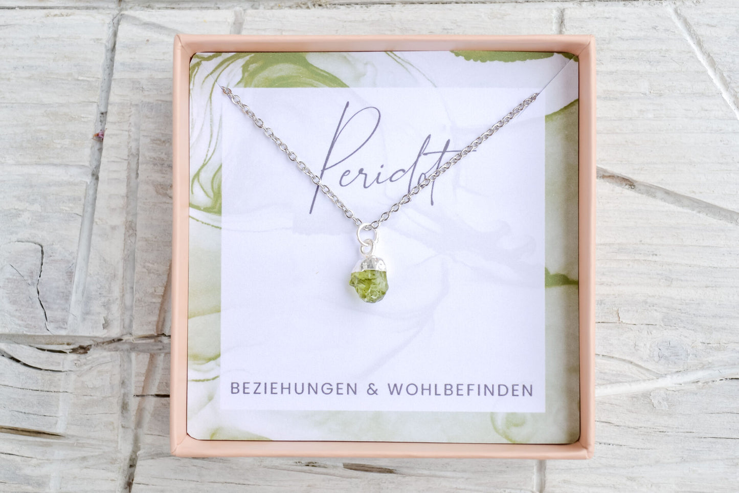 Kette mit Peridot Anhänger