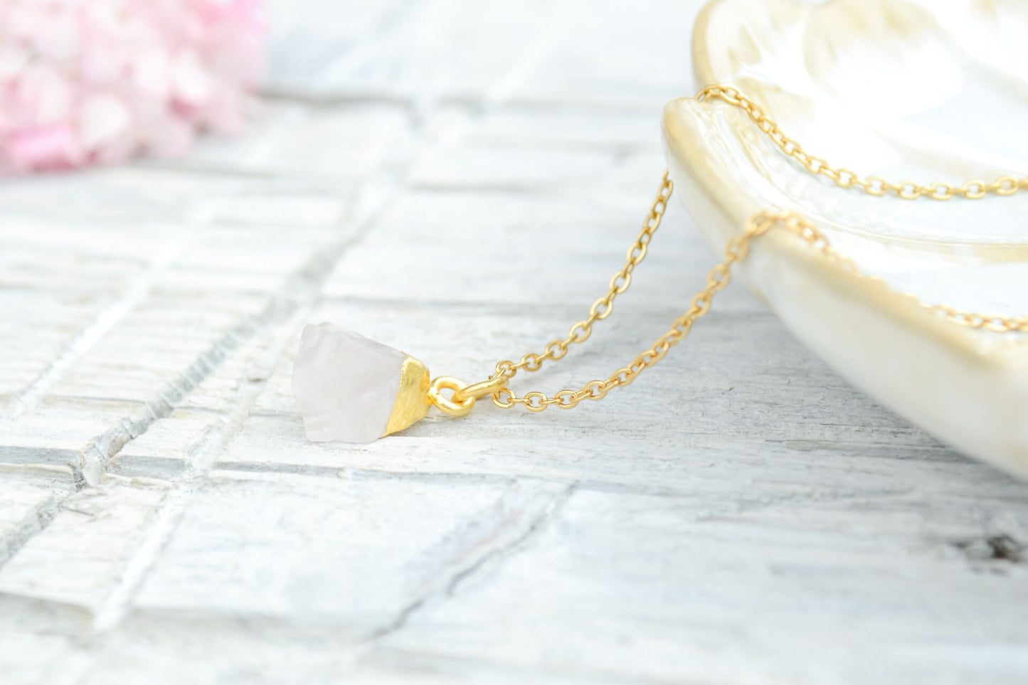 Kette mit Rohstein Anhänger Rosenquarz