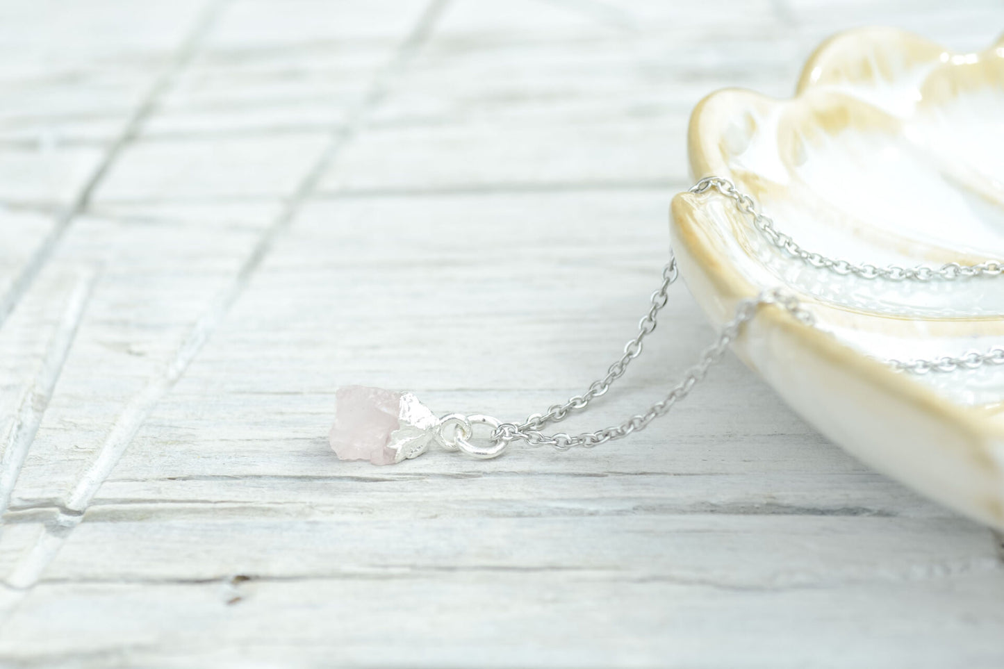 Kette mit Rohstein Anhänger Rosenquarz