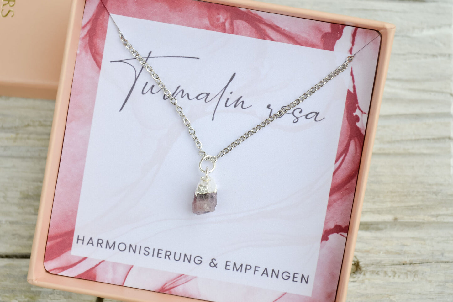 Kette mit Turmalin-Anhänger