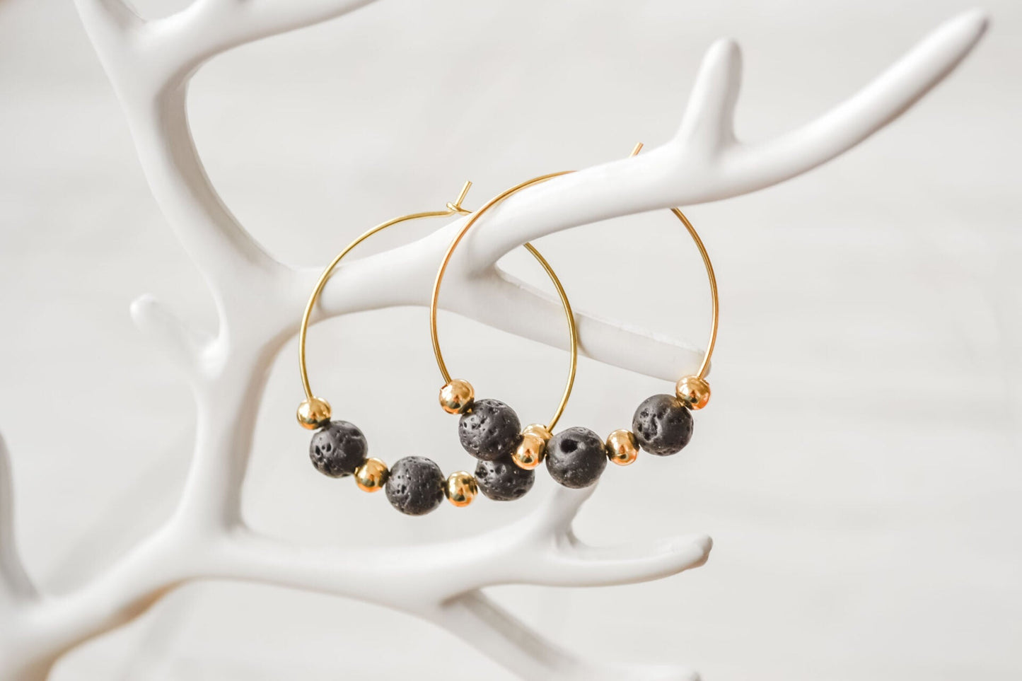 Spare 15% mit dem Set: Lava Halskette und große Ohrringe in schwarz