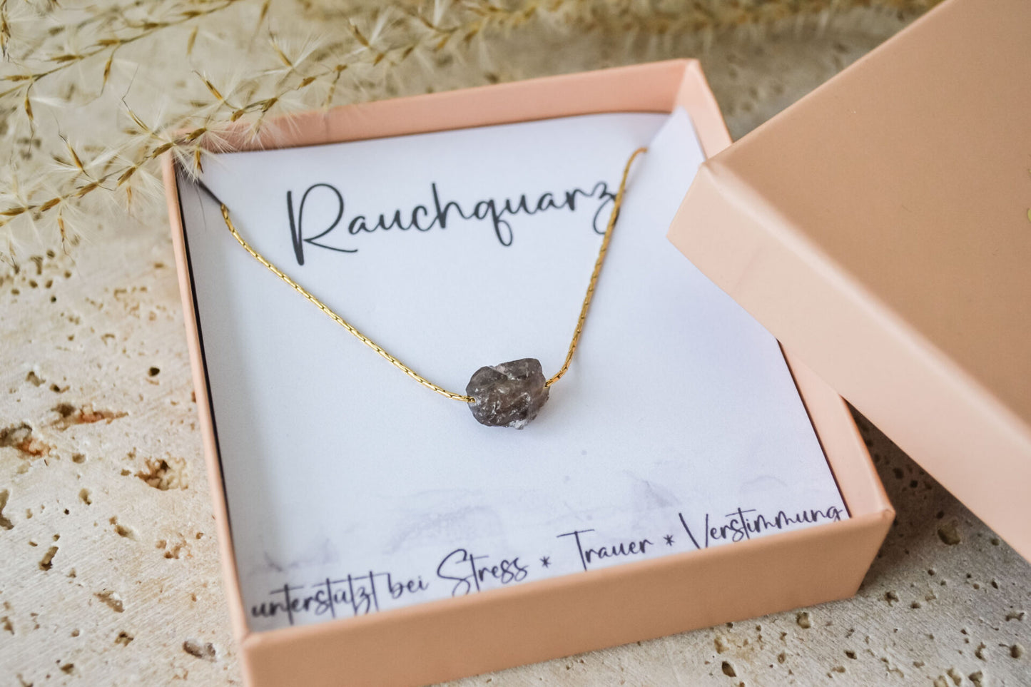 Zierliche Rohkristall-Halskette mit Rauchquarz