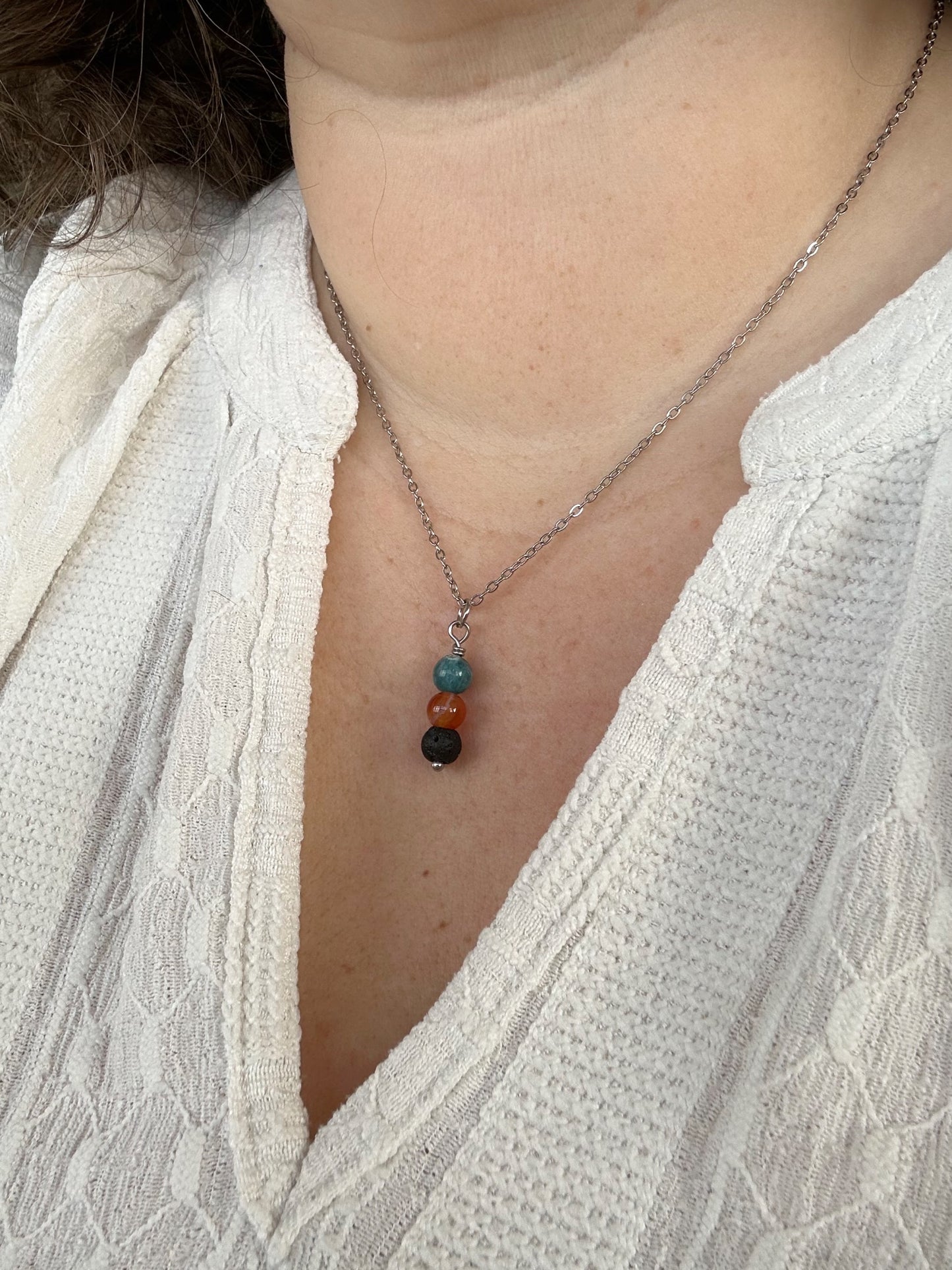 Kette Energie mit Apatit, Rotband-Jaspis und Lava